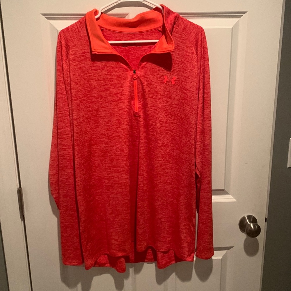 Mens Under Armour “heat gear” quarter zip. XXL